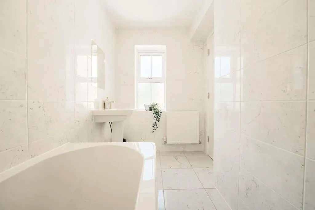Superb 4Br New House Villa Leeds  0*, Leeds (West Yorkshire) United Kingdom