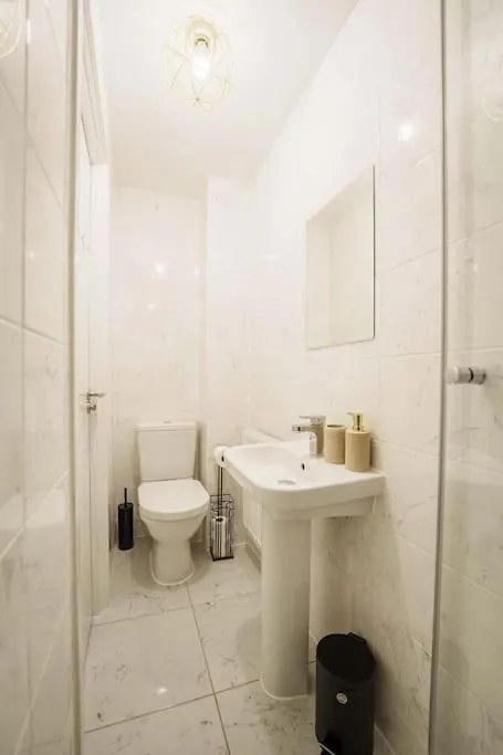 Superb 4Br New House Villa Leeds  0*, Leeds (West Yorkshire) United Kingdom